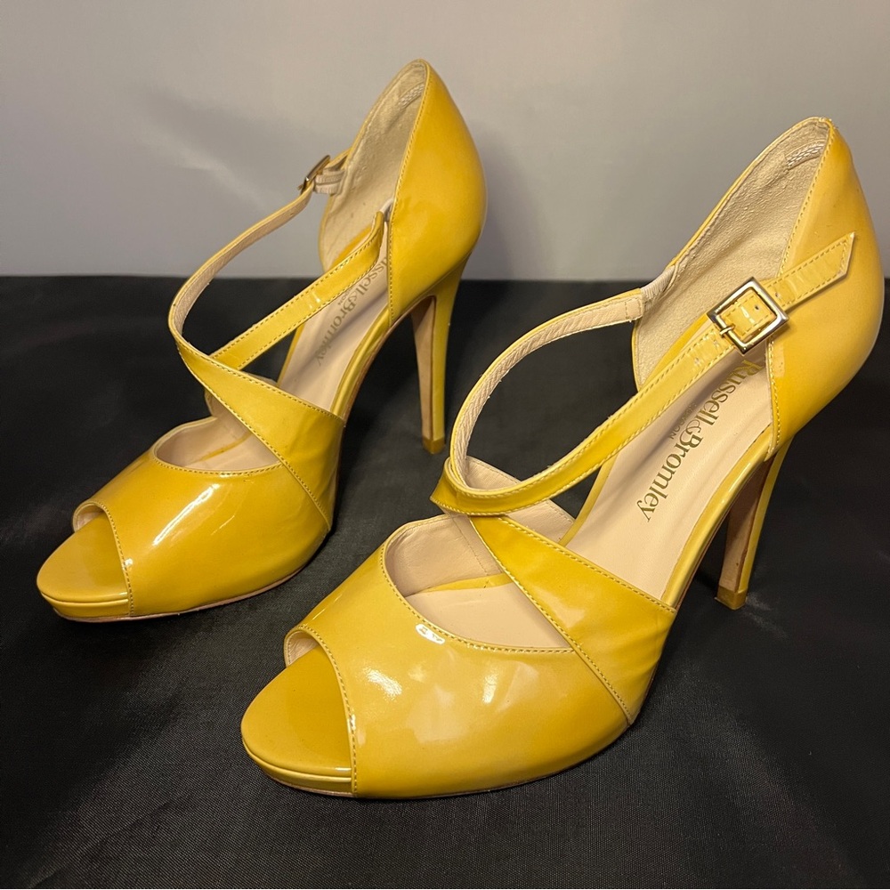 RUSSELL & BROMLEY Pop Up High Heels Stiletto Shoes Mustard Yellow EU 39.5 US 8.5